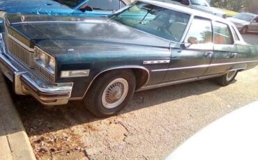 Unknown-Electra-225-1975-6