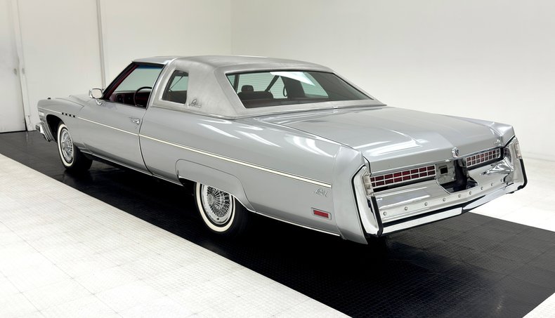 Unknown-Electra-225-1975-Silver-Mist-Burgundy