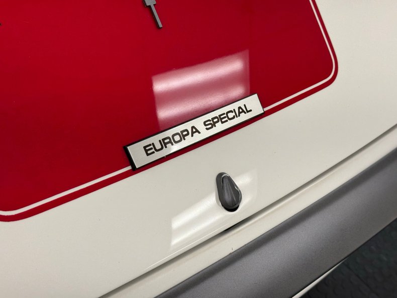 Unknown-Europa-1974-Cirrus-White-Black-22