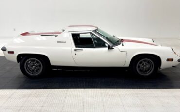 Unknown-Europa-1974-Cirrus-White-Black-7