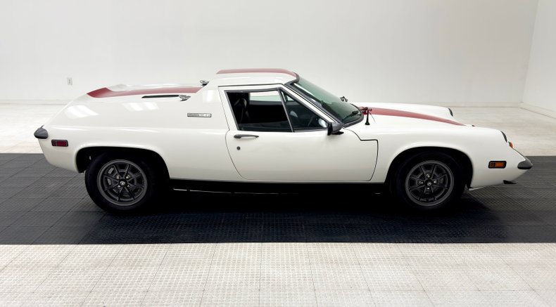 Unknown-Europa-1974-Cirrus-White-Black-7