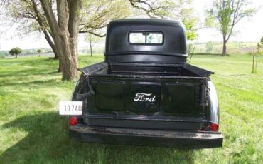 Unknown-F-100-1946-Black-Gray-1