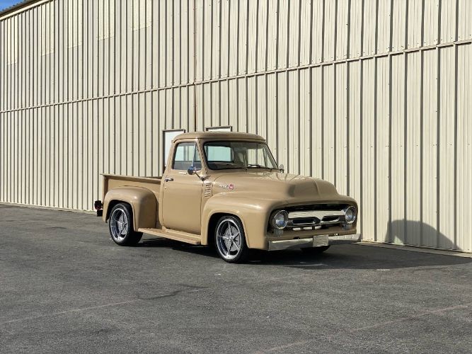 Unknown-F-100-1955-Custom-13