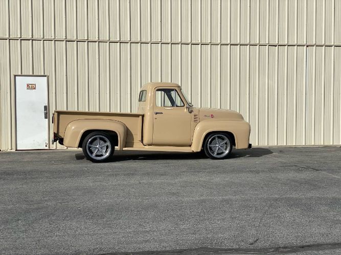 Unknown-F-100-1955-Custom