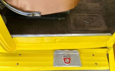 Unknown-F-100-1955-Yellow-16