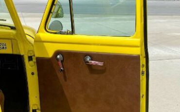 Unknown-F-100-1955-Yellow-20