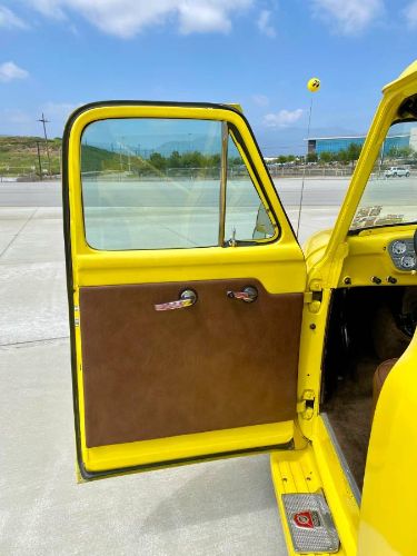 Unknown-F-100-1955-Yellow-22