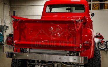 Unknown-F-100-1956-Red-Gray-2