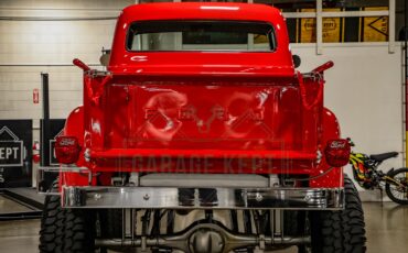 Unknown-F-100-1956-Red-Gray-3