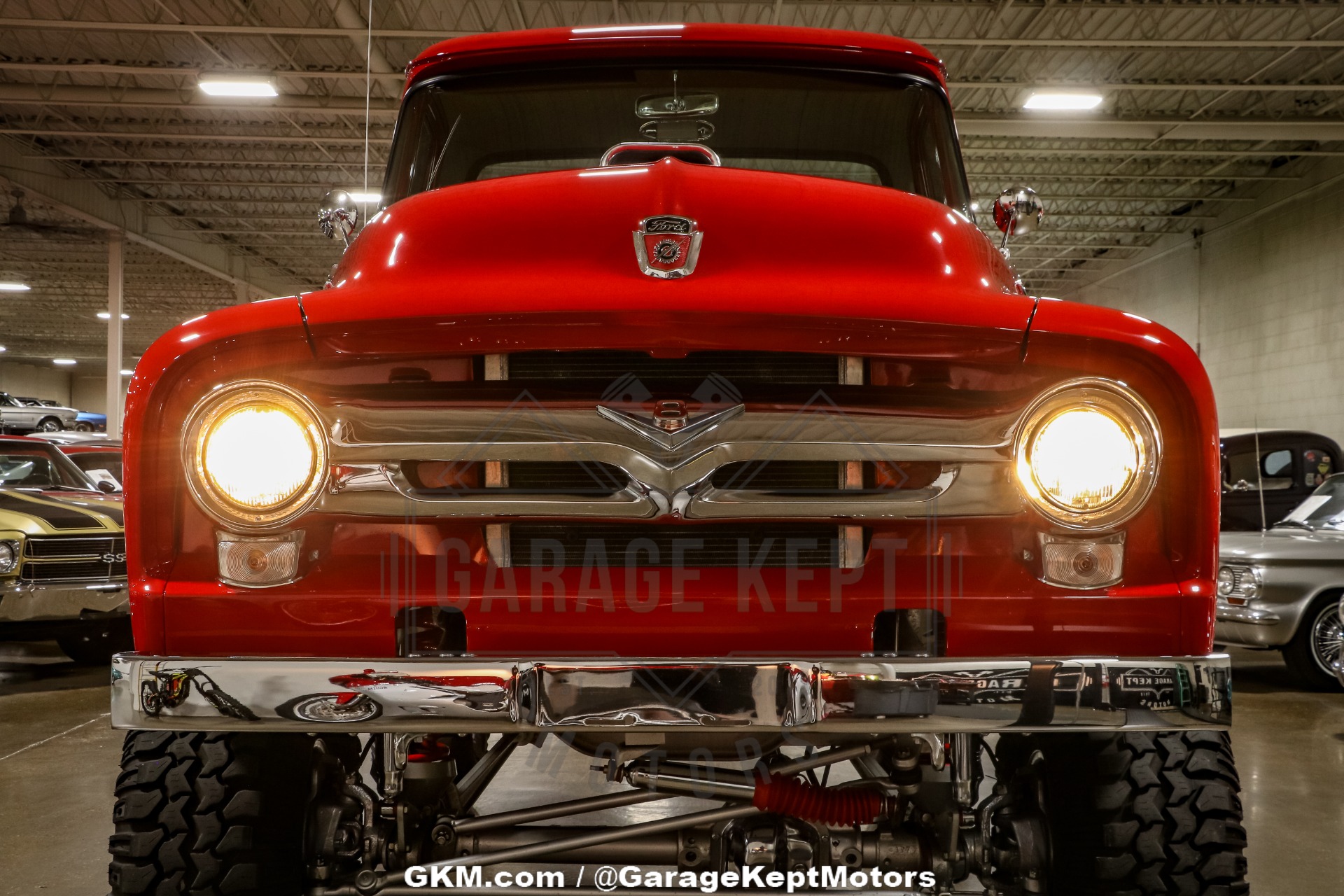 Unknown-F-100-1956-Red-Gray-33