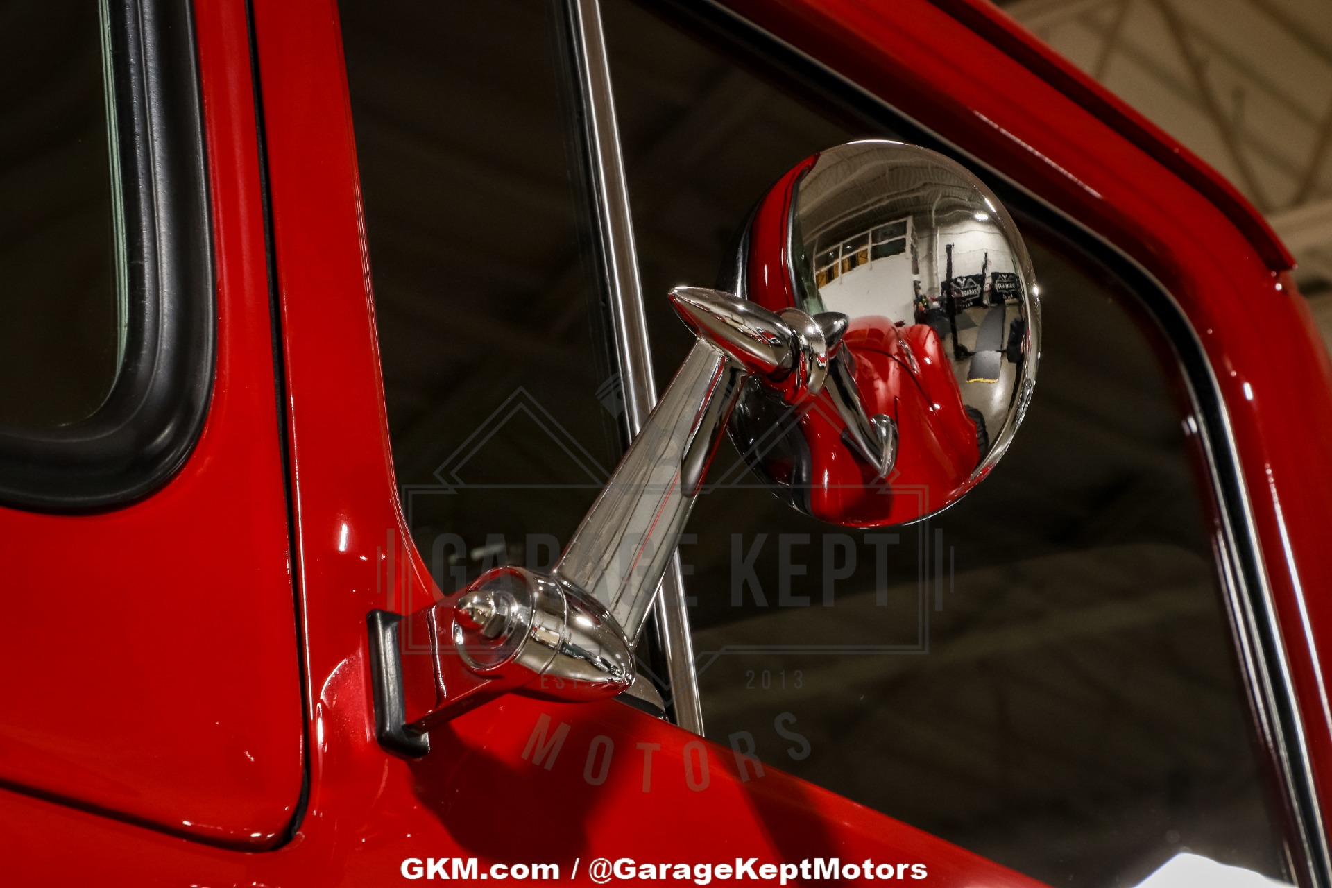 Unknown-F-100-1956-Red-Gray-41