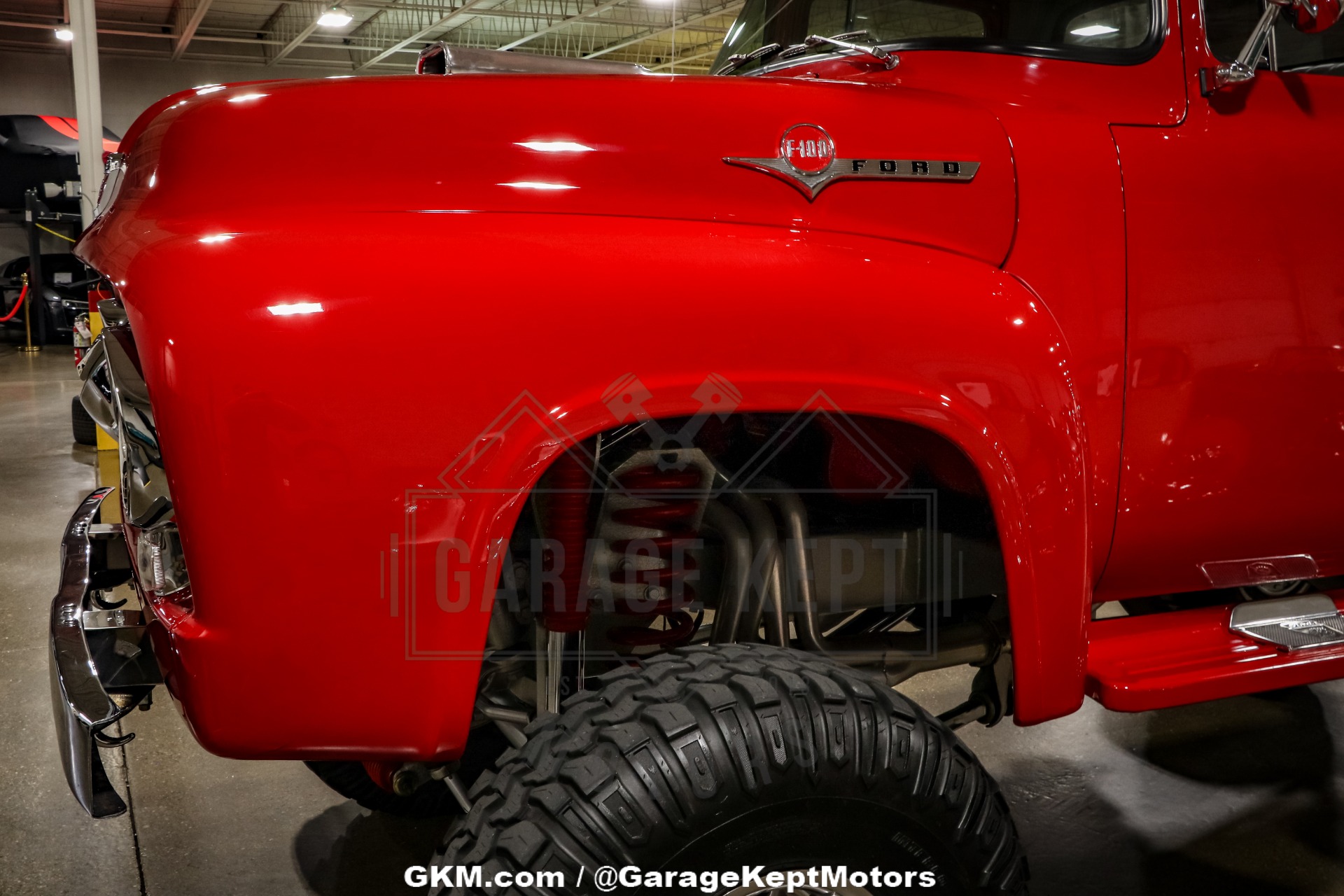 Unknown-F-100-1956-Red-Gray-45
