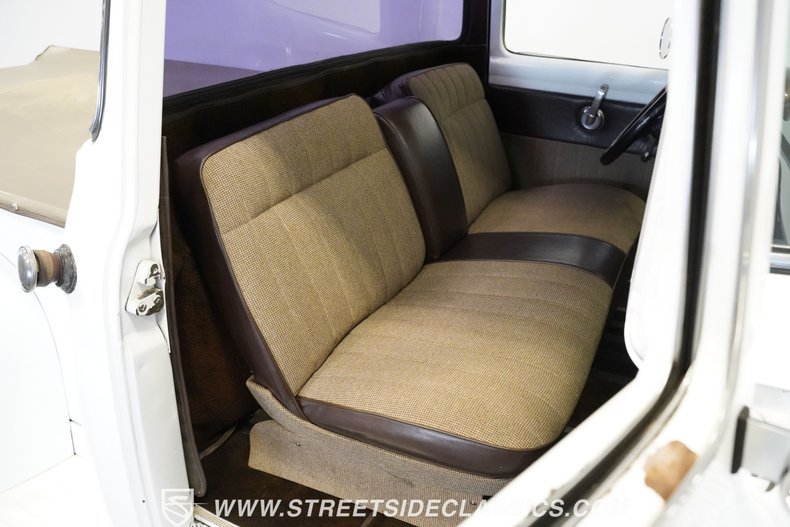 Unknown-F-100-1956-White-Brown-24