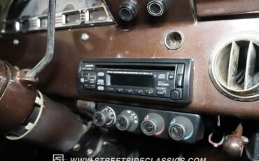 Unknown-F-100-1956-White-Brown-27