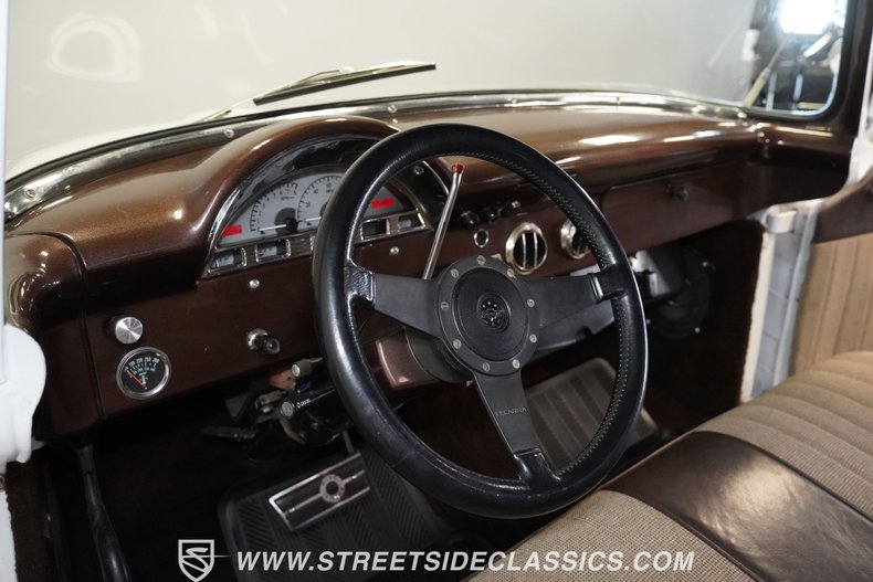 Unknown-F-100-1956-White-Brown-31