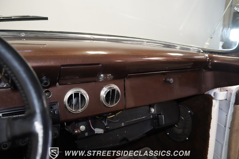 Unknown-F-100-1956-White-Brown-33