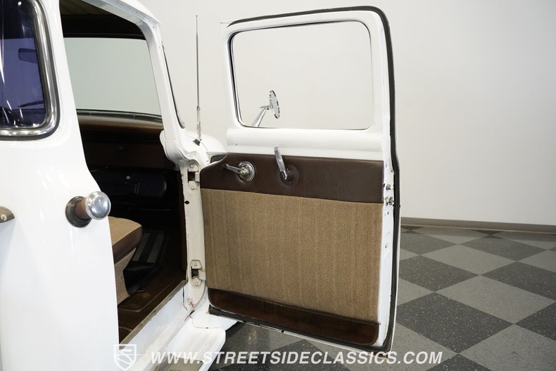 Unknown-F-100-1956-White-Brown-47