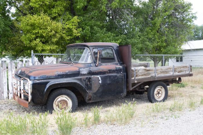 Unknown-F-100-1958-3