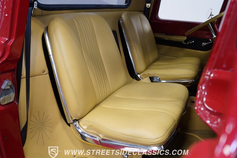 Unknown-F-100-1958-Red-Tan-18