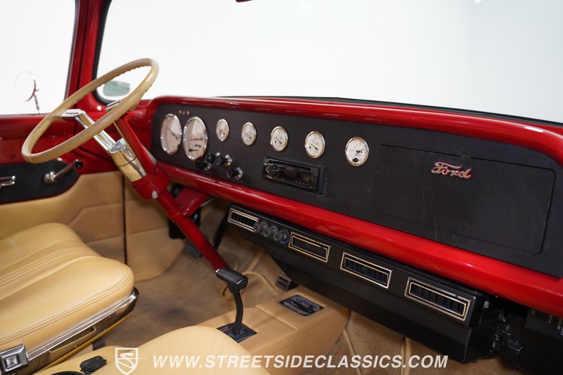 Unknown-F-100-1958-Red-Tan-19