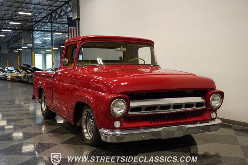 Unknown-F-100-1958-Red-Tan-33