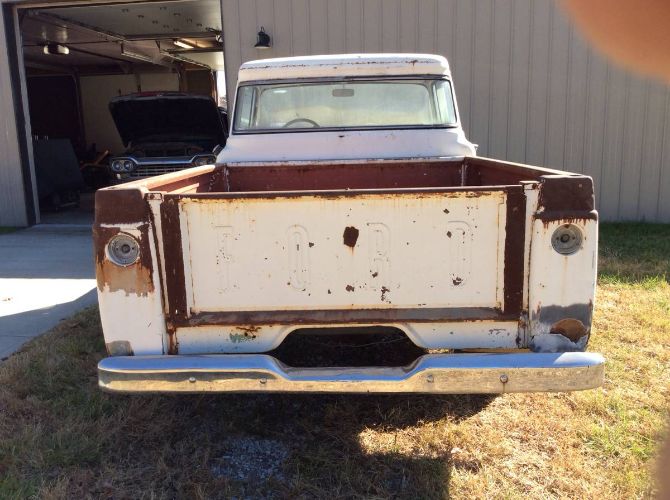 Unknown-F-100-1960-White-2