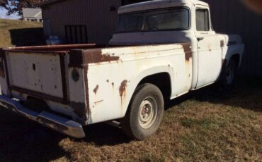 Unknown-F-100-1960-White-4