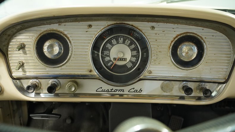Unknown-F-100-1964-Cream-Tan-44