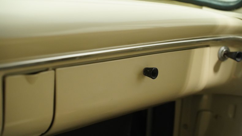 Unknown-F-100-1964-Cream-Tan-46