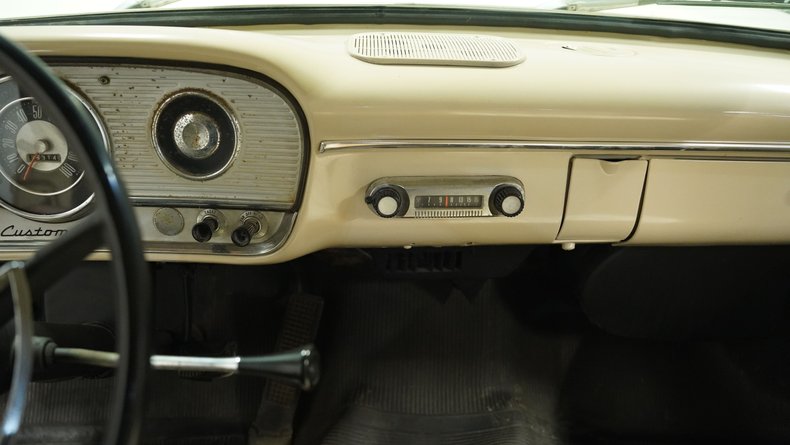Unknown-F-100-1964-Cream-Tan-48