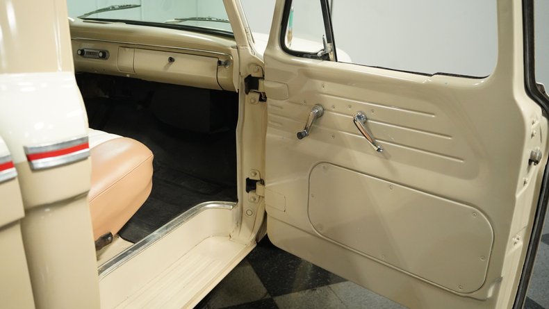 Unknown-F-100-1964-Cream-Tan-7