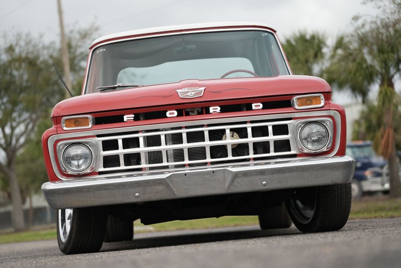 Unknown-F-100-1965-Red-Black-24