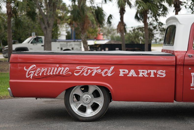 Unknown-F-100-1965-Red-Black-39
