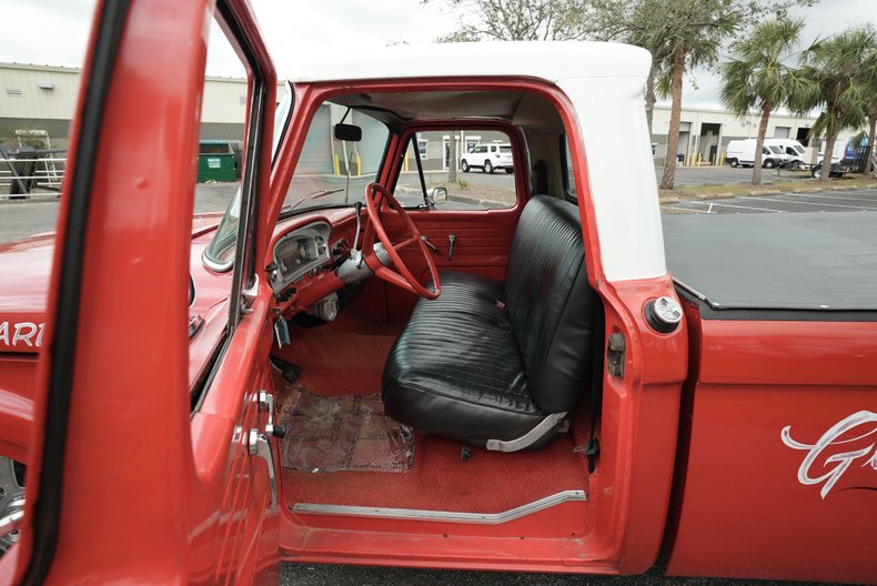 Unknown-F-100-1965-Red-Black-46