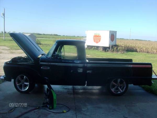 Unknown-F-100-1966-14