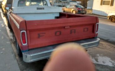 Unknown-F-100-1966-Red-5