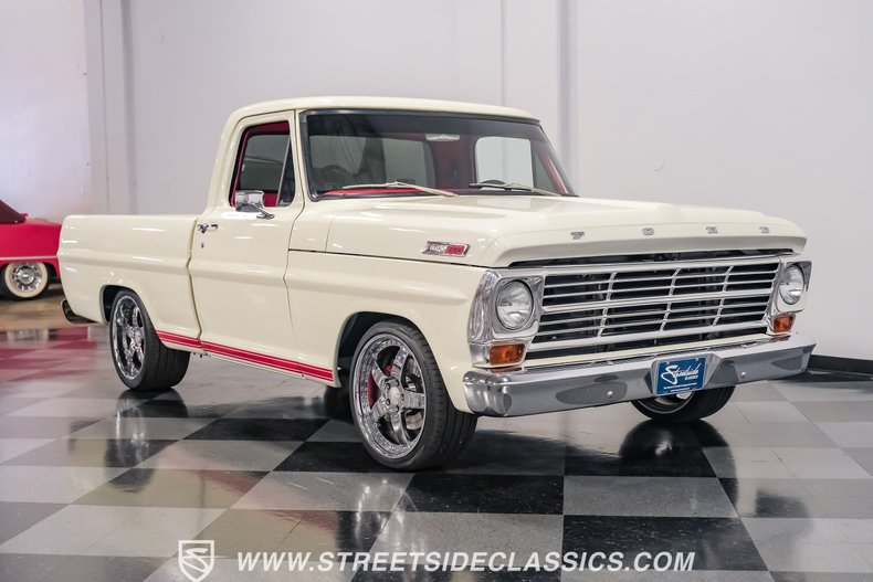 Unknown-F-100-1967-WImbledon-White-Red-16