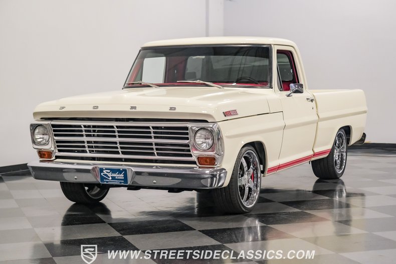 Unknown-F-100-1967-WImbledon-White-Red-17