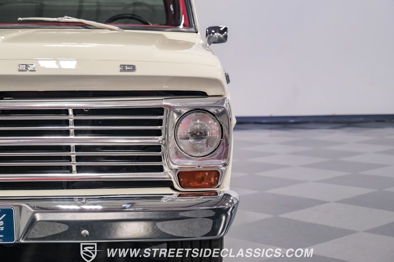 Unknown-F-100-1967-WImbledon-White-Red-19