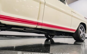 Unknown-F-100-1967-WImbledon-White-Red-31