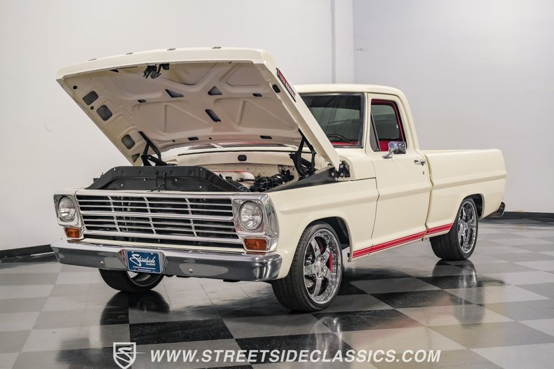 Unknown-F-100-1967-WImbledon-White-Red-37