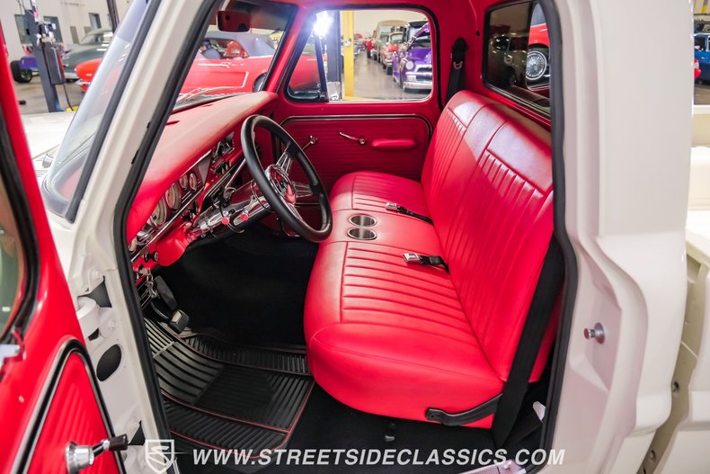 Unknown-F-100-1967-WImbledon-White-Red-43