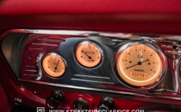 Unknown-F-100-1967-WImbledon-White-Red-44