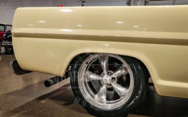 Unknown-F-100-1967-Yellow-Red-24