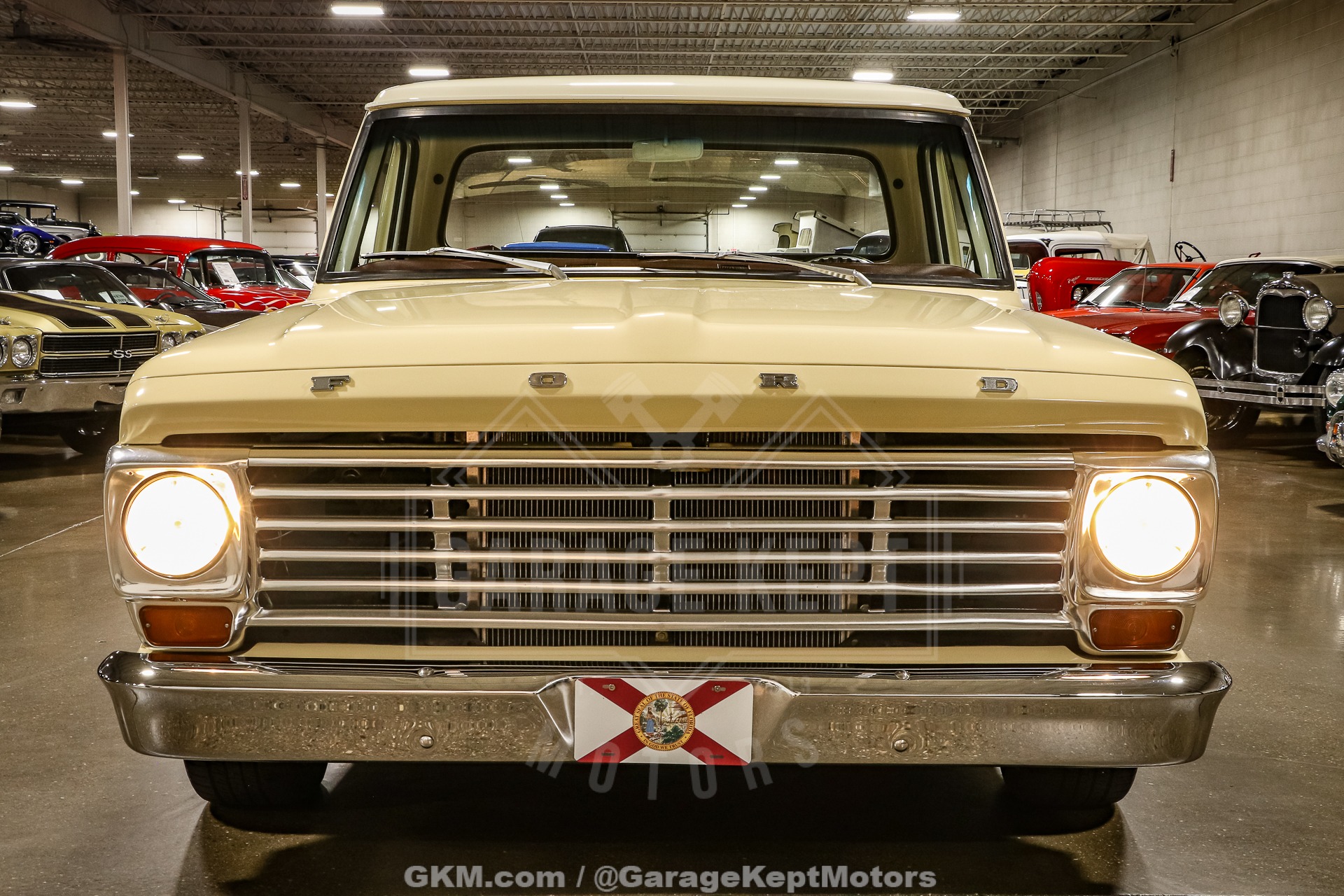 Unknown-F-100-1967-Yellow-Red-33