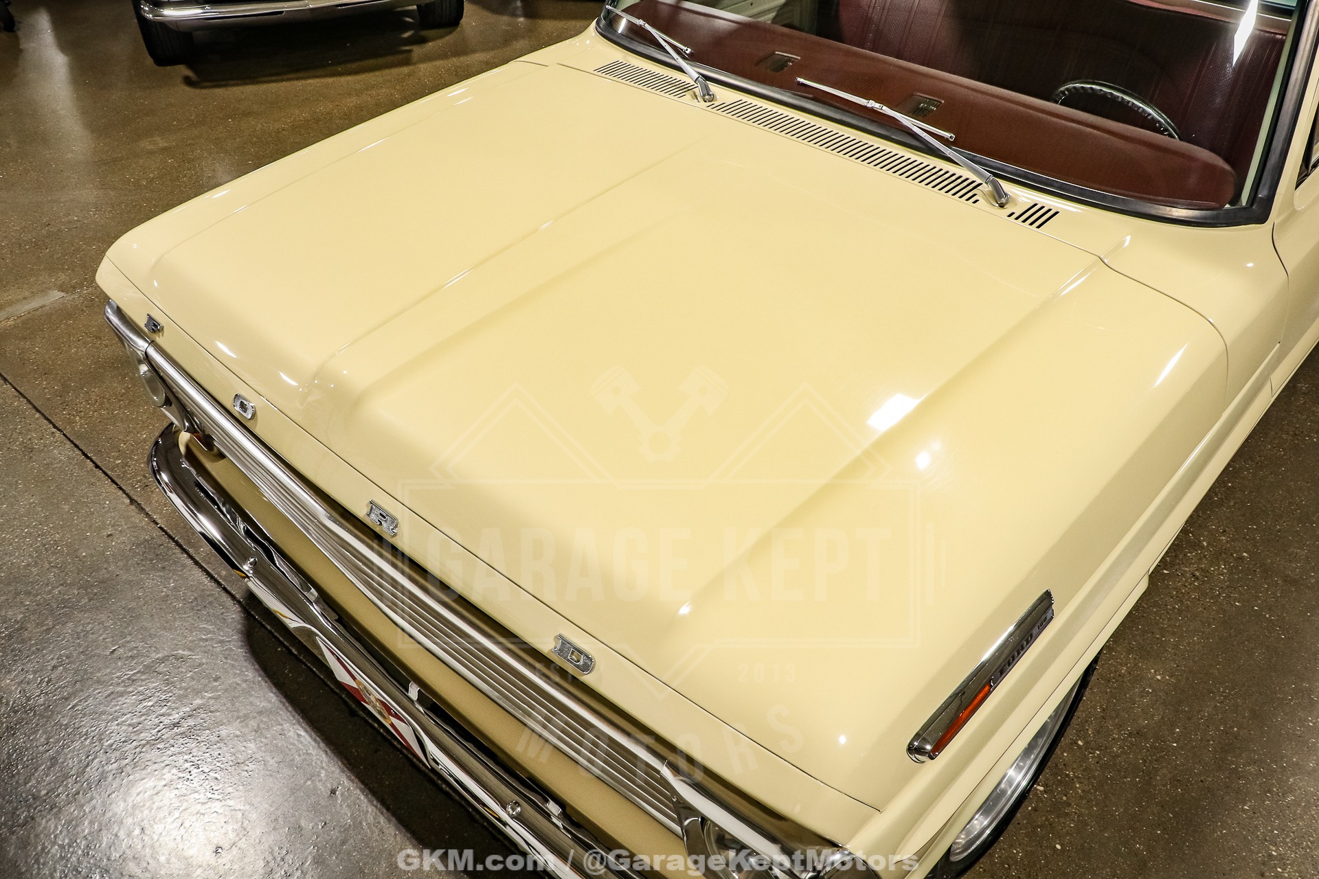 Unknown-F-100-1967-Yellow-Red-38