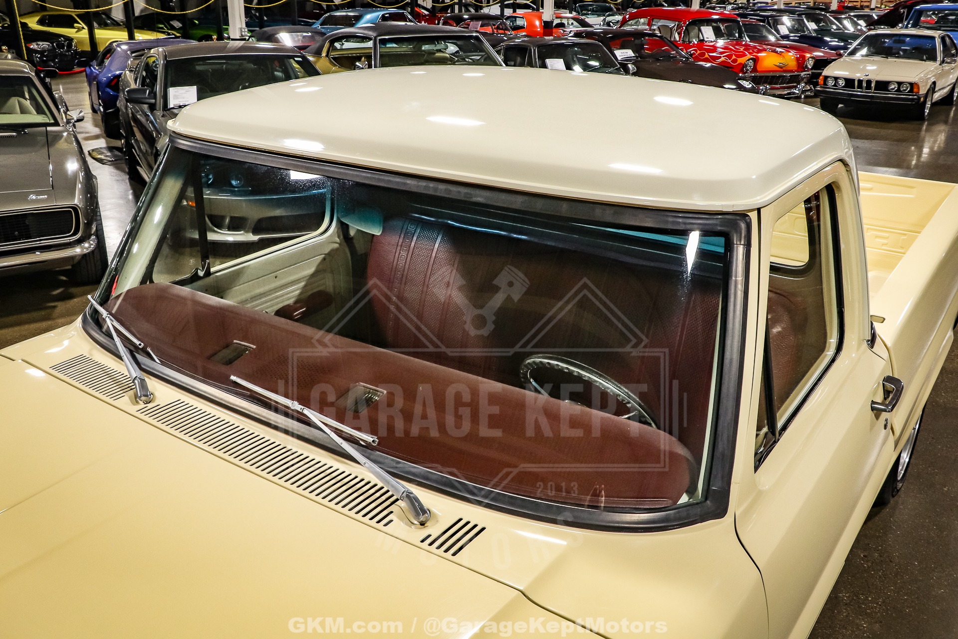 Unknown-F-100-1967-Yellow-Red-39