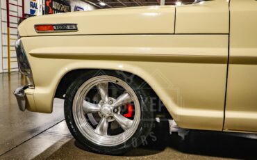 Unknown-F-100-1967-Yellow-Red-44