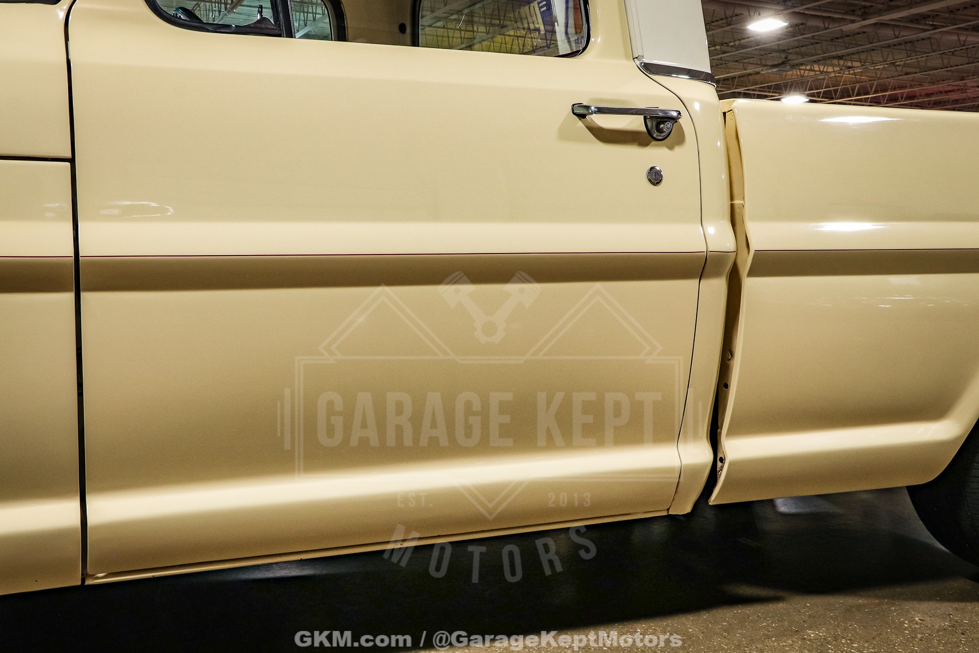 Unknown-F-100-1967-Yellow-Red-45