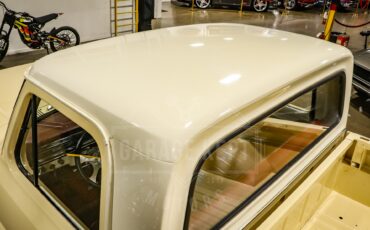 Unknown-F-100-1967-Yellow-Red-48